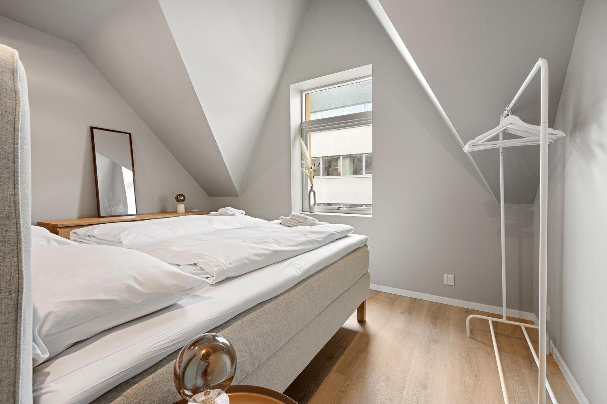 Homerentals L 120Sqm Mid-Central - King Beds - 500Mbps Wi-Fi Bergen Eksteriør billede